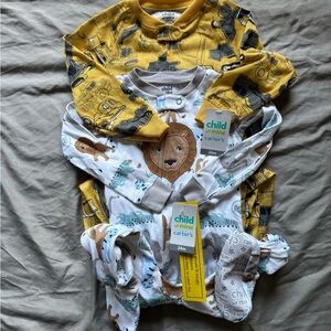 Carter's Yellow and White Kids footie Pajamas Set of 2